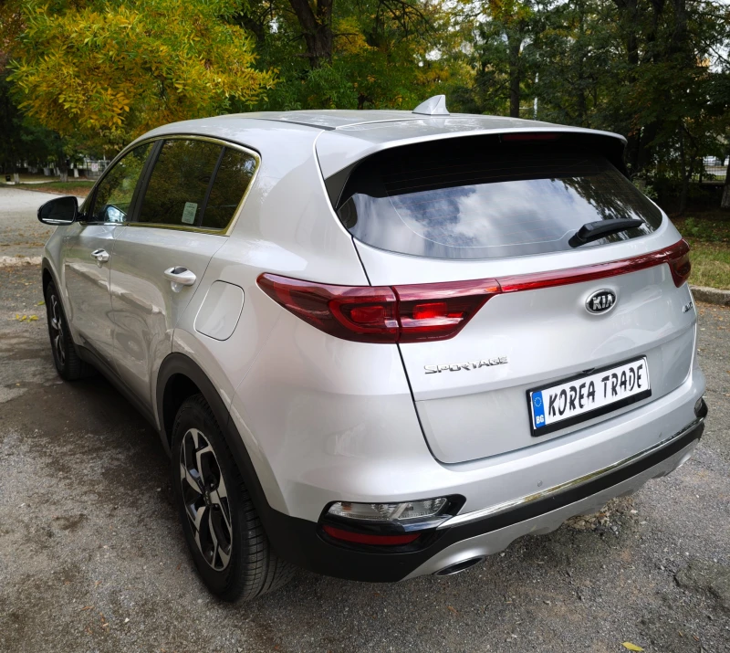 Kia Sportage 1.6 CRDI 4x4 - КОЛЕДНА ПРОМОЦИЯ !, снимка 8 - Автомобили и джипове - 52115706