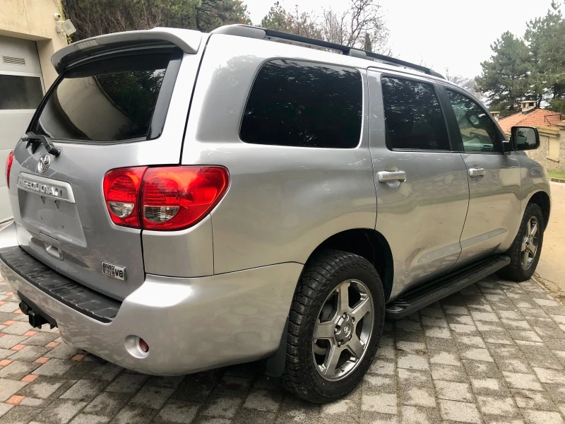 Toyota Sequoia 5.7i SRS, снимка 5 - Автомобили и джипове - 52801944