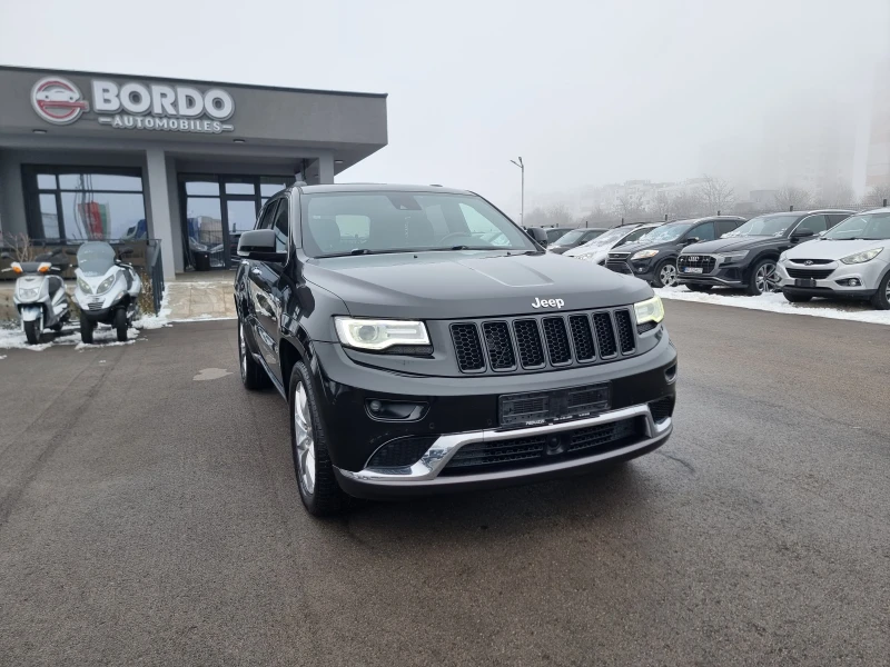 Jeep Grand cherokee 3.0D SUMMIT, снимка 9 - Автомобили и джипове - 53211607