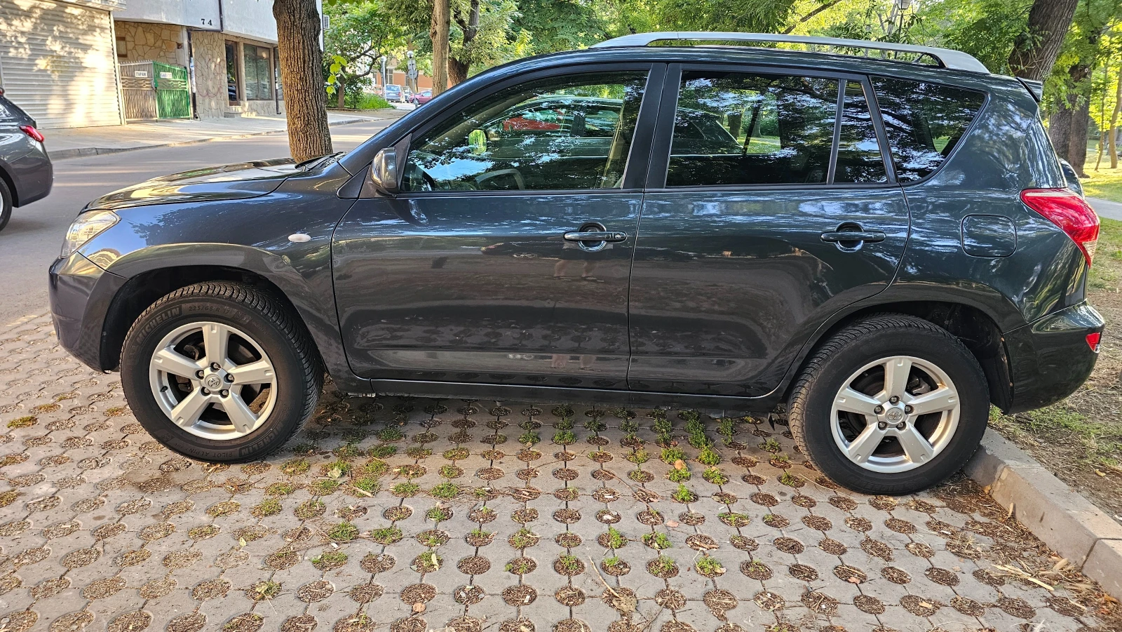Toyota Rav4 2.0 Бензин/LPG - изображение 3