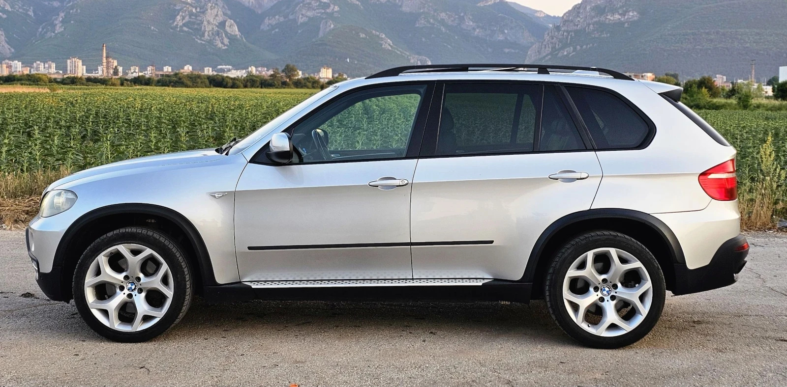 BMW X5  3.0SD Head Up/Обдухване/Подгрев/Панорама - изображение 4