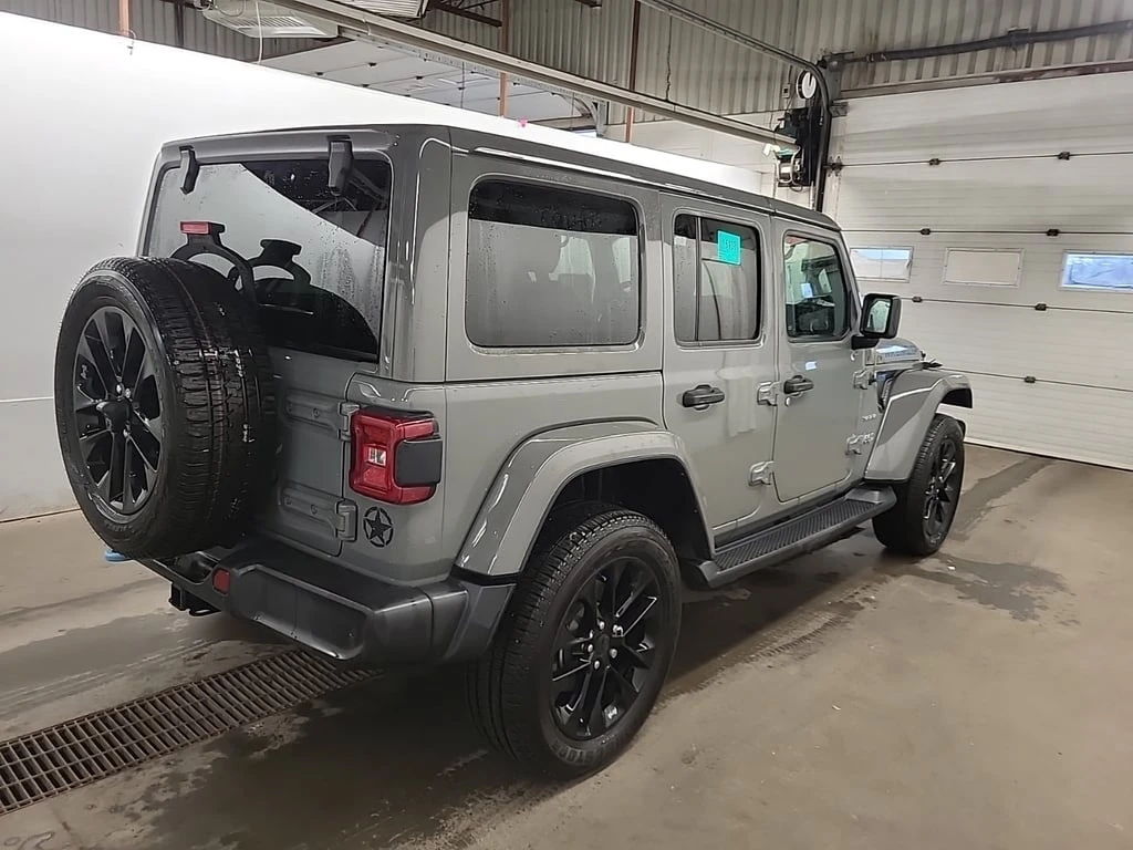 Jeep Wrangler * UNLIMITED SAHARA * CARFAX * ��� ������������ ��� | Mobile.bg � ����������� 3