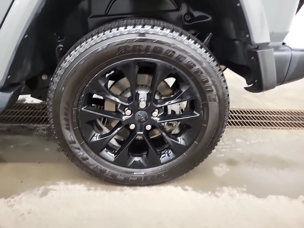 Jeep Wrangler * UNLIMITED SAHARA * CARFAX * ��� ������������ ��� | Mobile.bg � ����������� 6