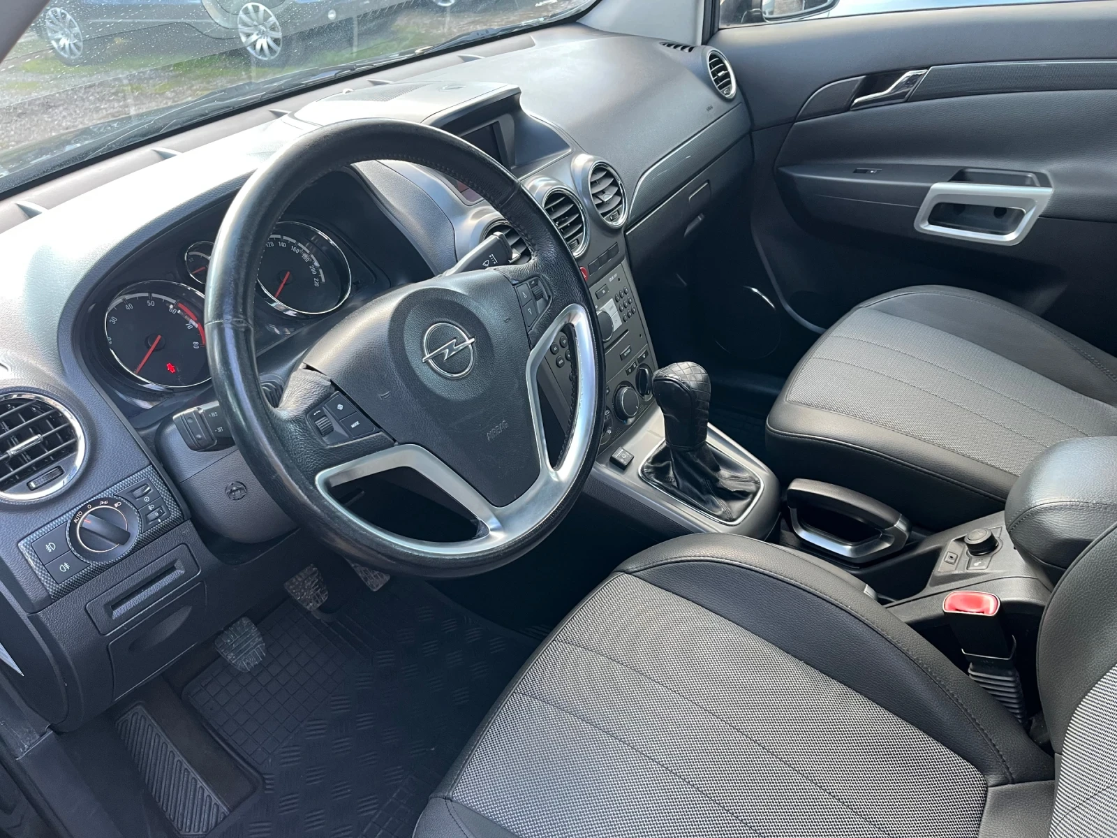 Opel Antara 2.4-140�.�. ���-������ | Mobile.bg � ����������� 6