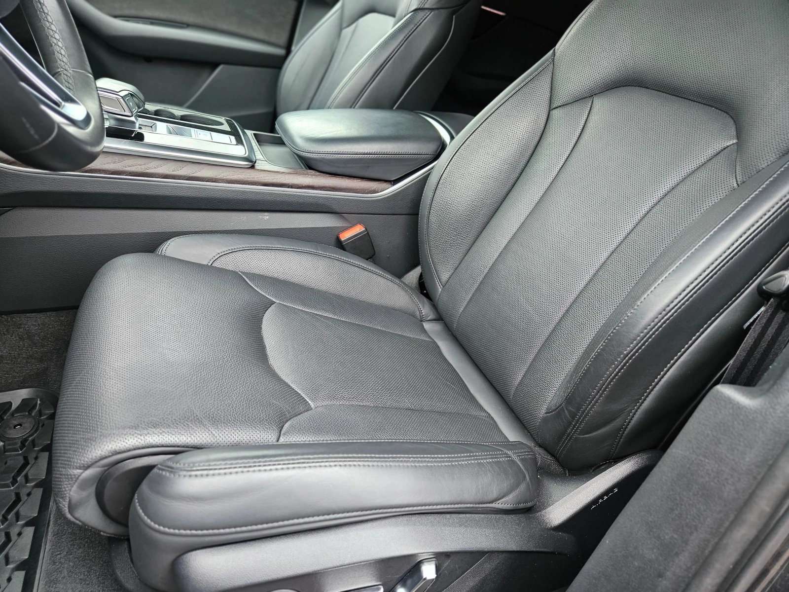 Audi Q7 Technik S Line - изображение 9