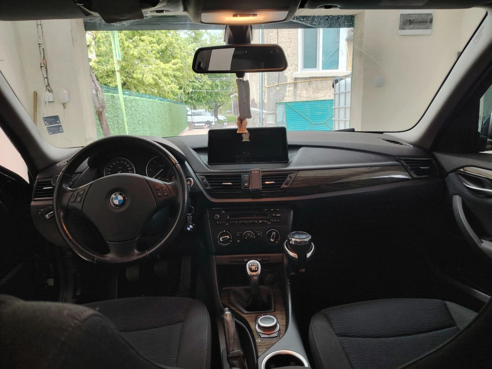 BMW X1 Sdrive18d, снимка 2 - Автомобили и джипове - 54349564