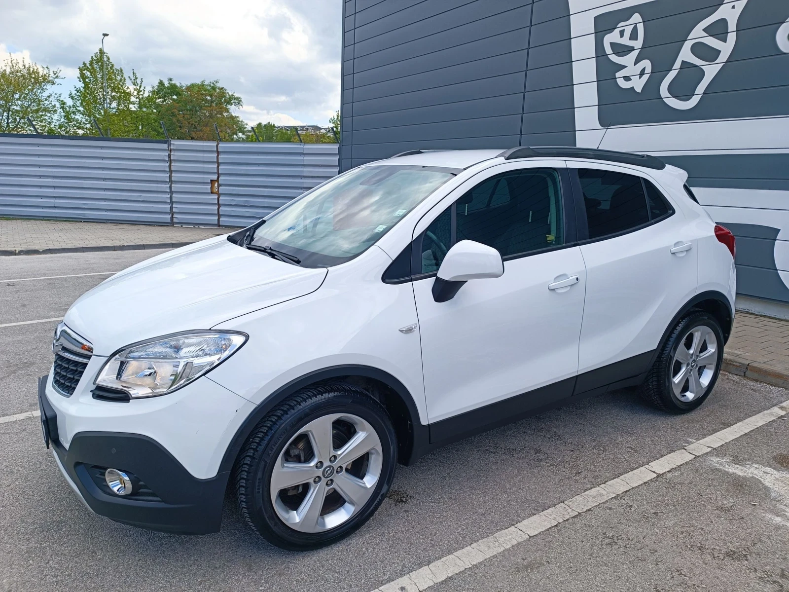 Opel Mokka 1.4i turbo 4x4 АвтоКаско, снимка 4 - Автомобили и джипове - 54477803