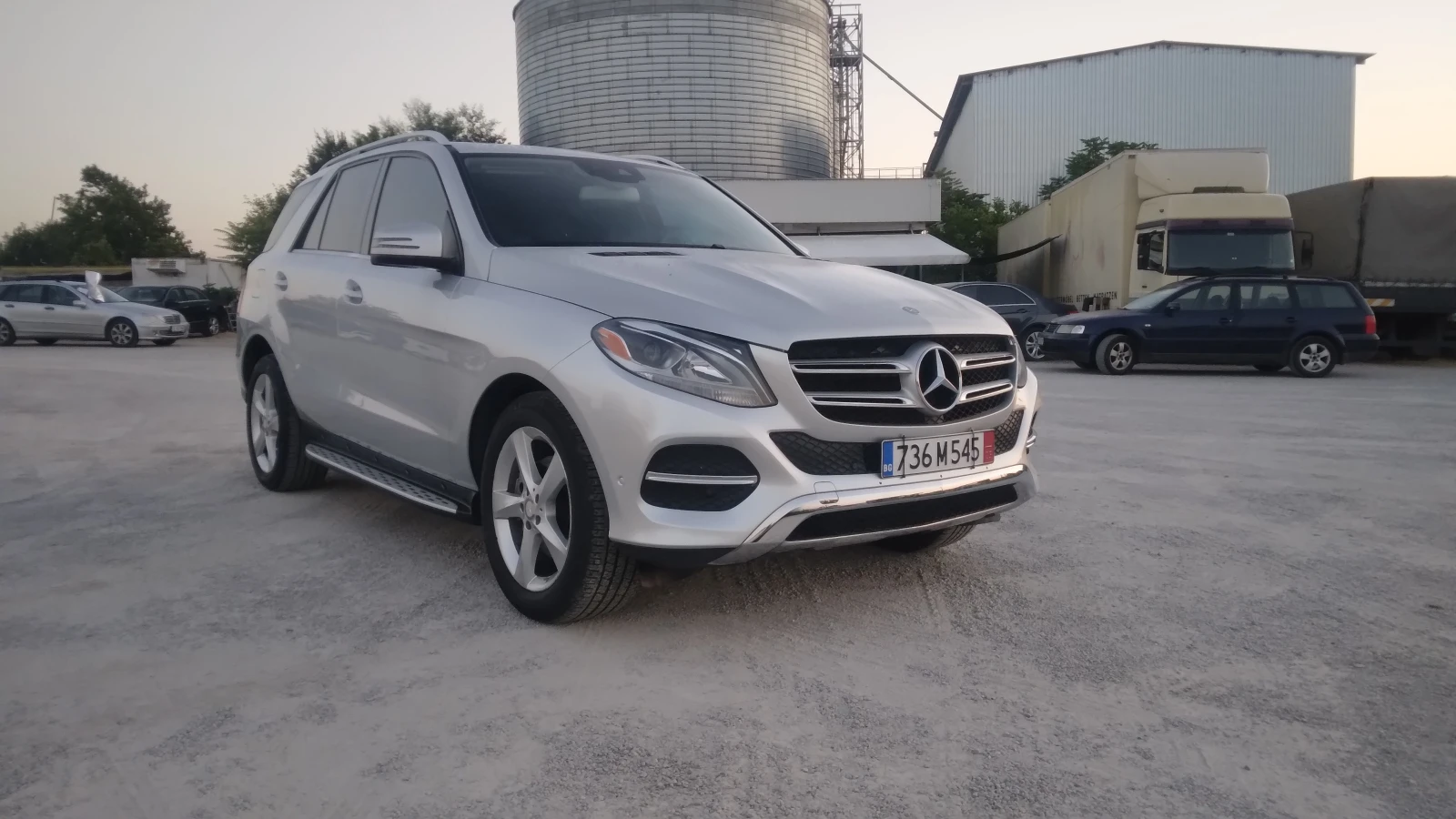 Mercedes-Benz GLE 350, снимка 2 - Автомобили и джипове - 55211401