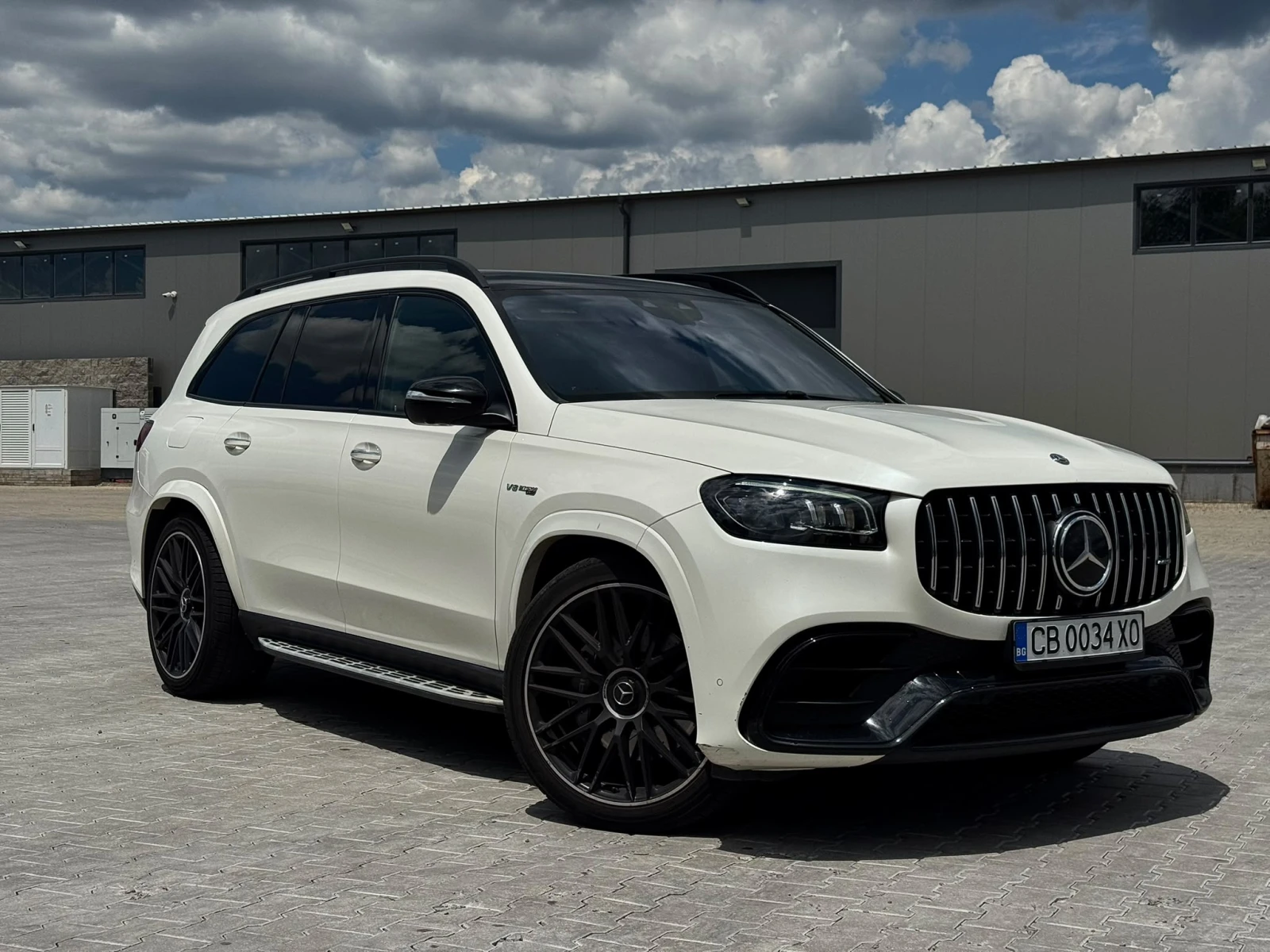 Mercedes-Benz GLS 63 AMG Full Carbon* Вакум* Burmester* Pano* 7-м