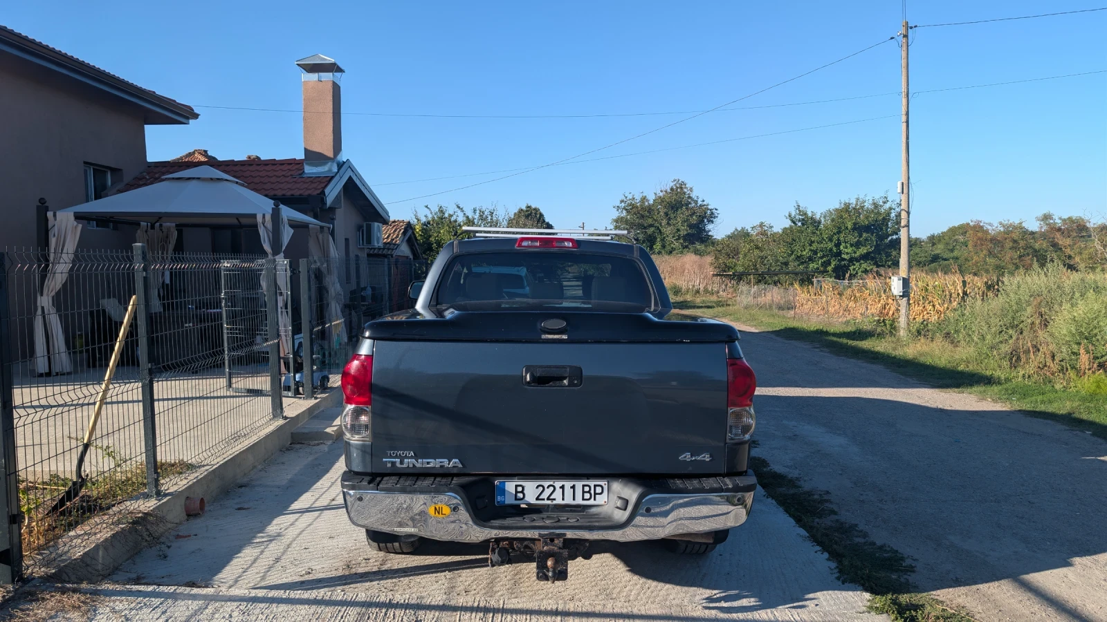 Toyota Tundra limited Edition 5.7 ГАЗ, снимка 16 - Автомобили и джипове - 56205132