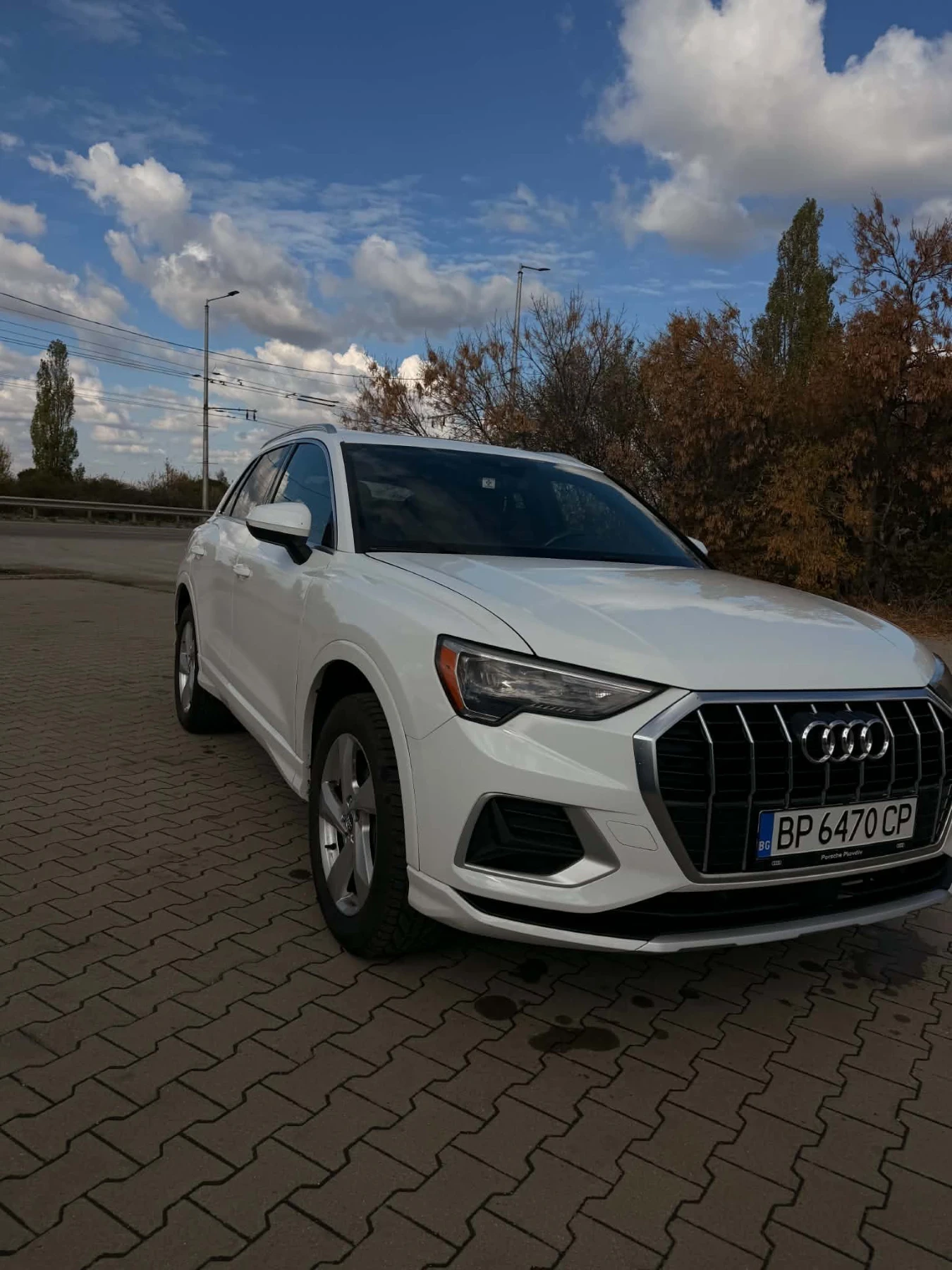 Audi Q3 2.0 TFSI, снимка 3 - Автомобили и джипове - 56648534