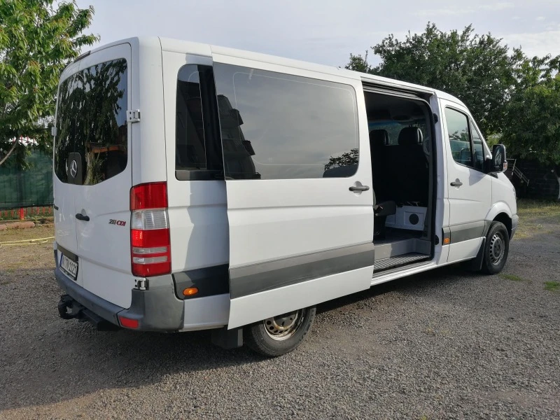 Mercedes-Benz Sprinter 211 CDI, снимка 6 - Бусове и автобуси - 45782413