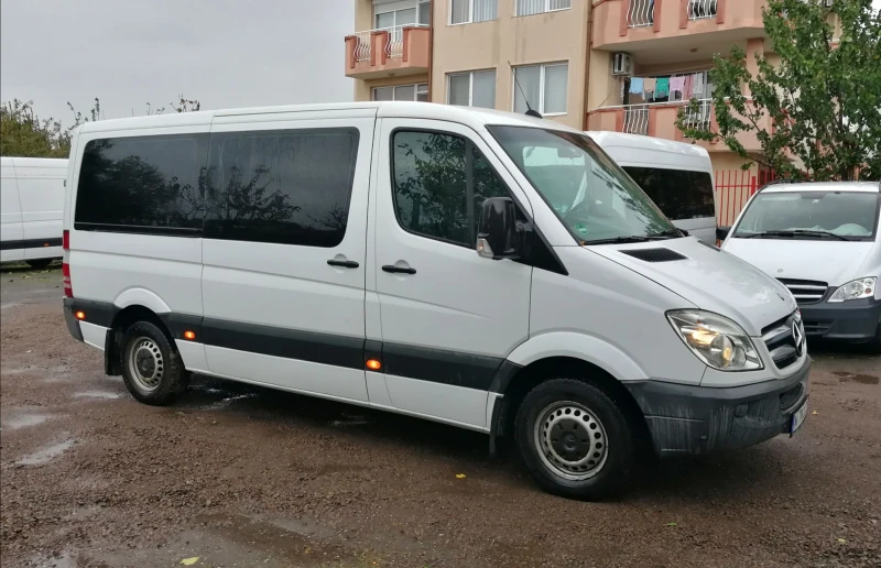 Mercedes-Benz Sprinter 211 CDI, снимка 1 - Бусове и автобуси - 45782413