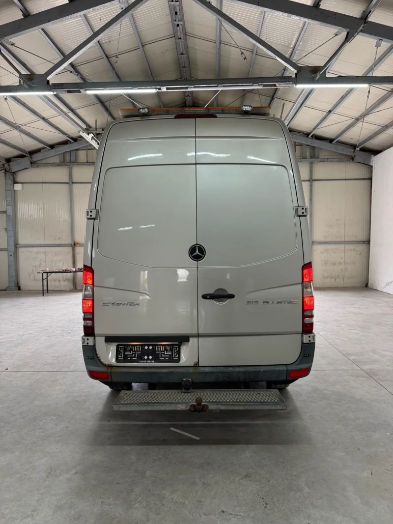 Mercedes-Benz Sprinter 319 Bluetec , снимка 4 - Бусове и автобуси - 49102741