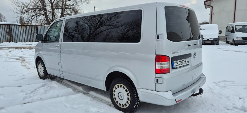 VW Caravelle, снимка 9 - Бусове и автобуси - 49192539