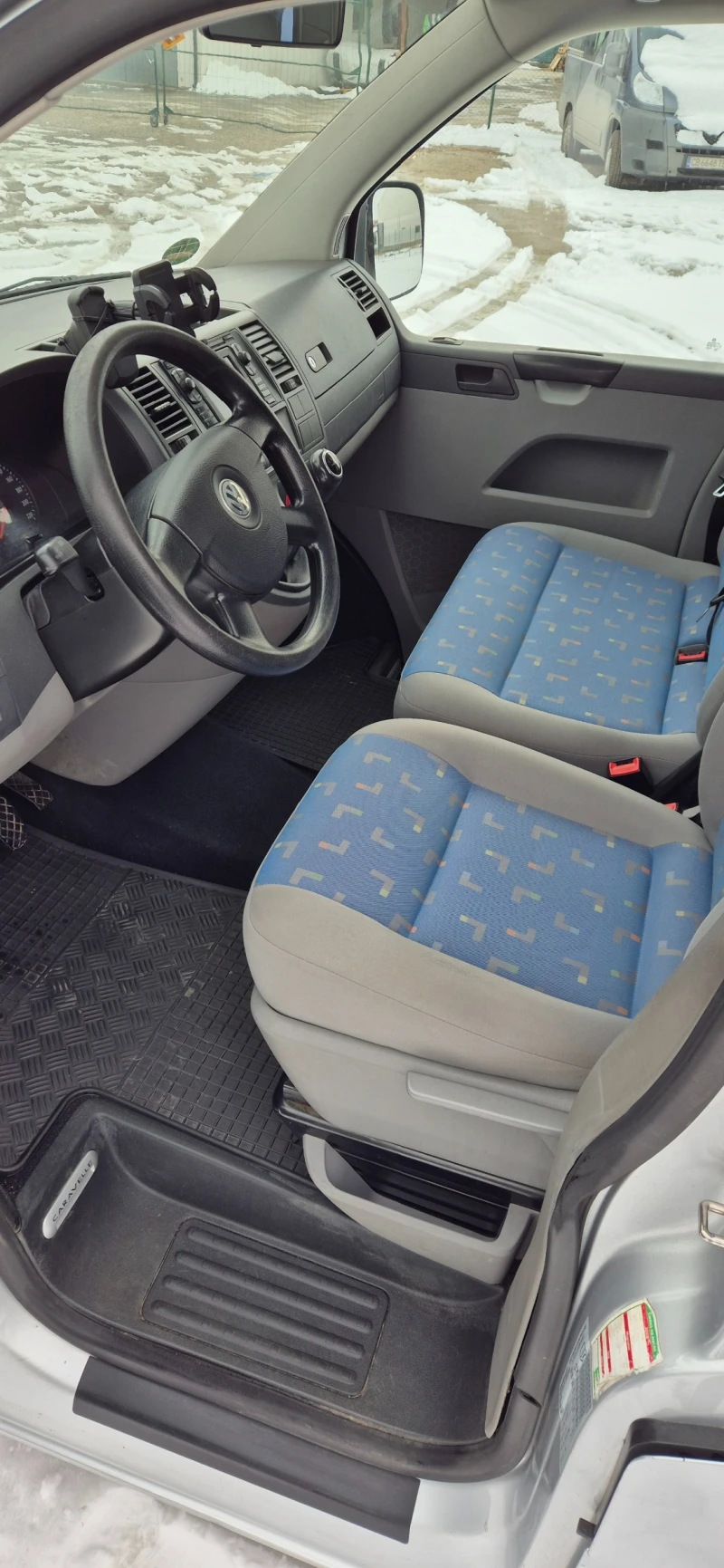 VW Caravelle, снимка 15 - Бусове и автобуси - 49192539