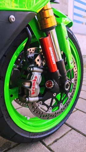 Kawasaki Ninja ZX10RR Anniversary Limited Edition, снимка 8