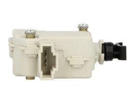 Машинка централно VW GOLF IV/PASSAT/POLO/TOUAREG, снимка 2