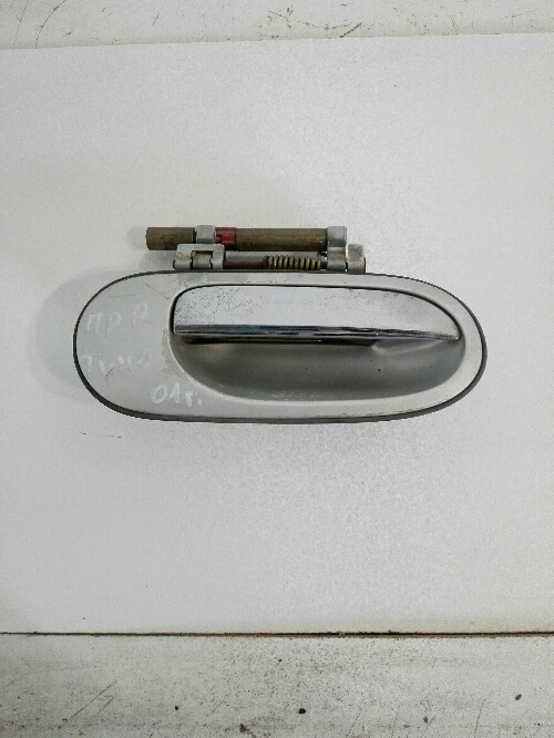 Дръжка врата външна предна дясна Нисан Алмера Тино