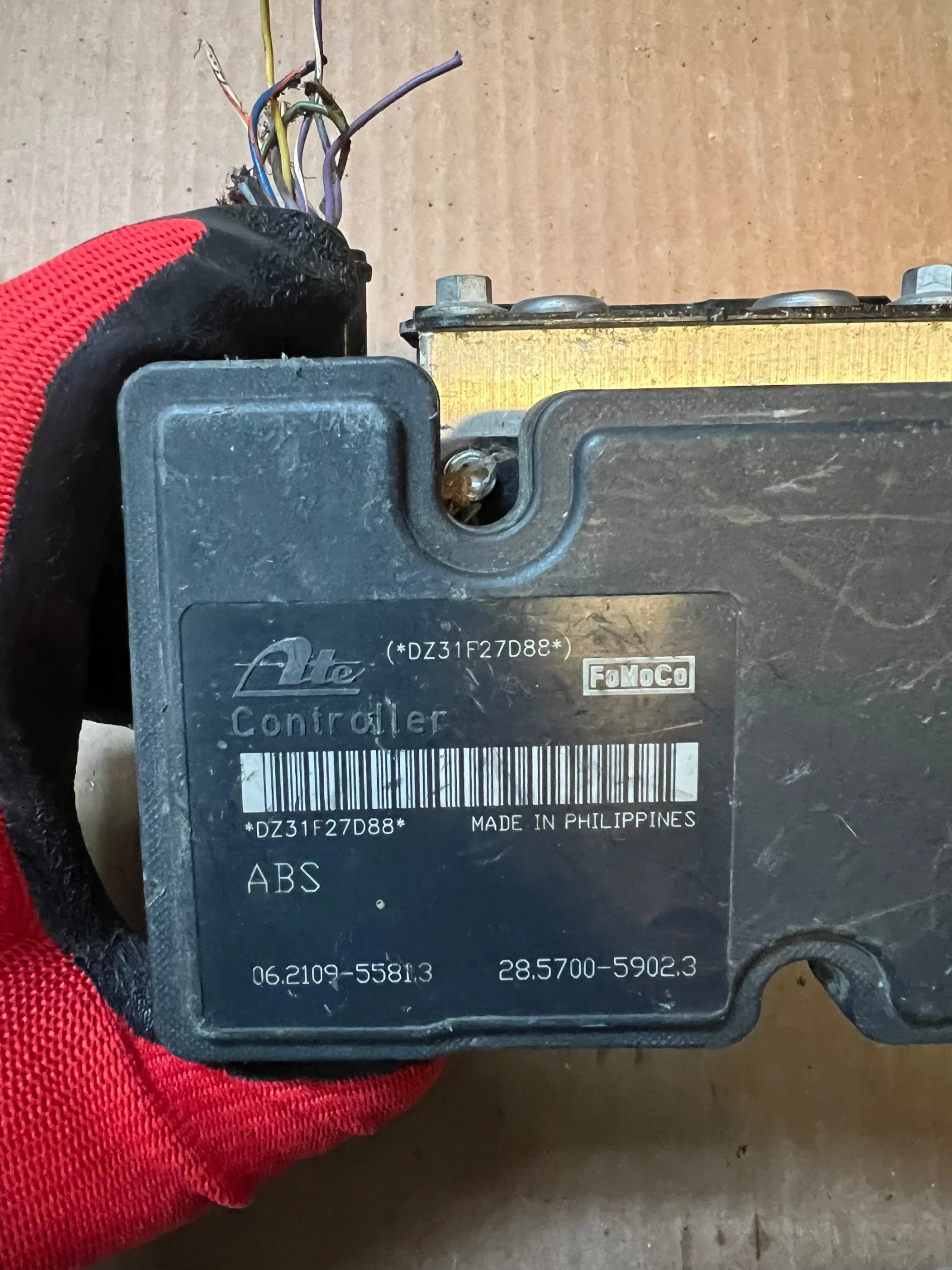 8V512M110AD ABS  FORD fiesta   Ate 06.2102-1317.4 28.5700-5902.3 | Mobile.bg   4