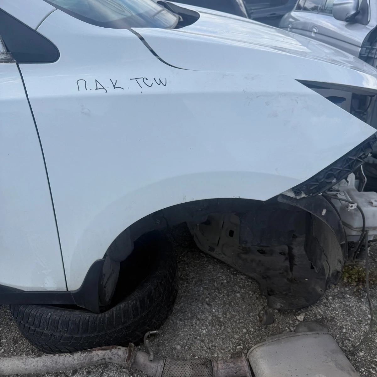 Преден десен калник за Hyundai IX 36 TCW 379-379
