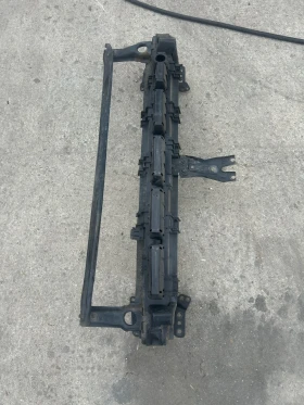 Основа броня за Volkswagen Golf VI Hatchback (10.2008 - 02.2014), хечбек, позиция: предна, снимка 3 - Части - 53471125