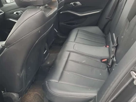BMW 330 E XDRIVE /CAMERA/PANO/NAVI, снимка 12
