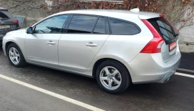 Volvo V60 2.0 d- D4 - 7700 € / 15059.89 лв. - 61055874 3