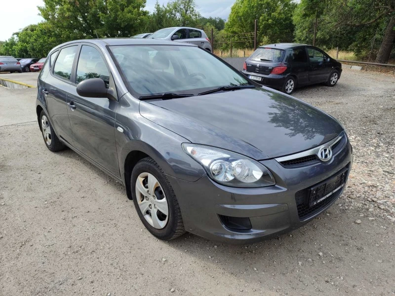 Hyundai I30 1.4i, снимка 5 - Автомобили и джипове - 41812282