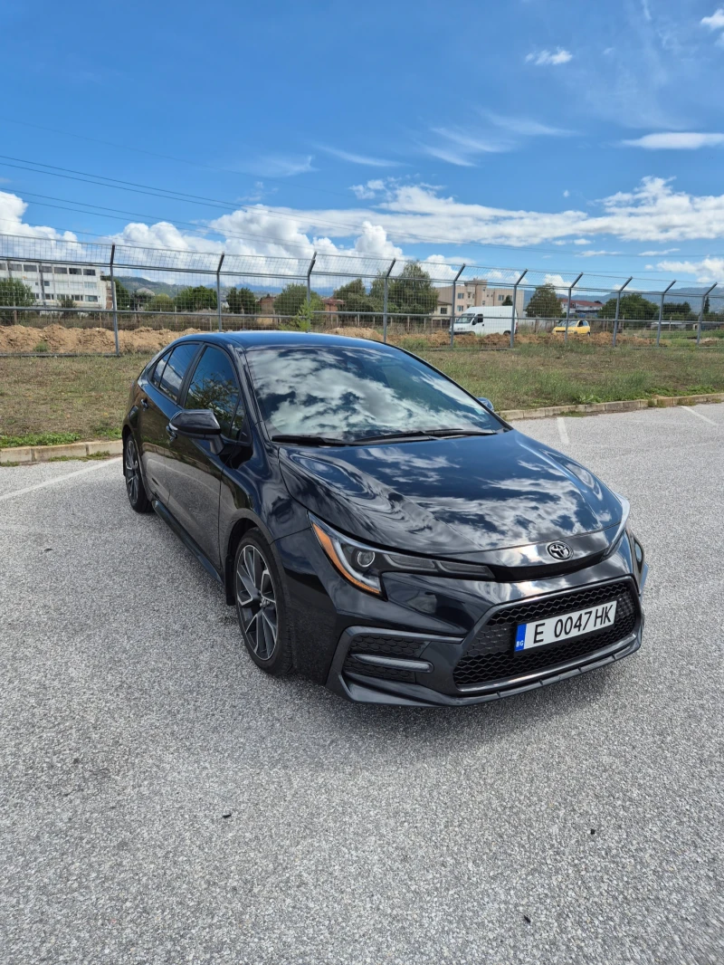 Toyota Corolla 2.0 SE, снимка 1 - Автомобили и джипове - 42257172