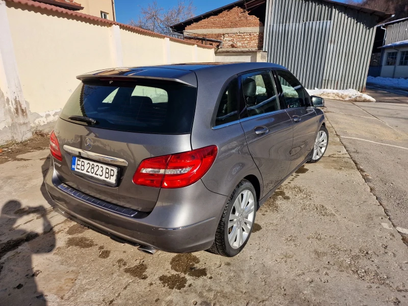 Mercedes-Benz B 180 B180  , снимка 6 - Автомобили и джипове - 49536441