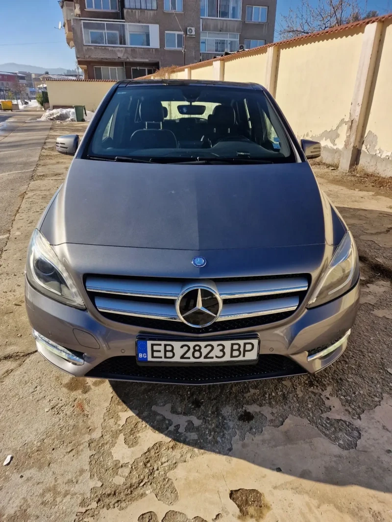 Mercedes-Benz B 180 B180  , снимка 1 - Автомобили и джипове - 49536441