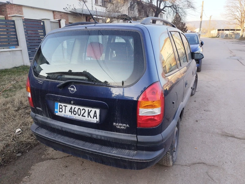 Opel Zafira 1.8, снимка 3 - Автомобили и джипове - 48795022