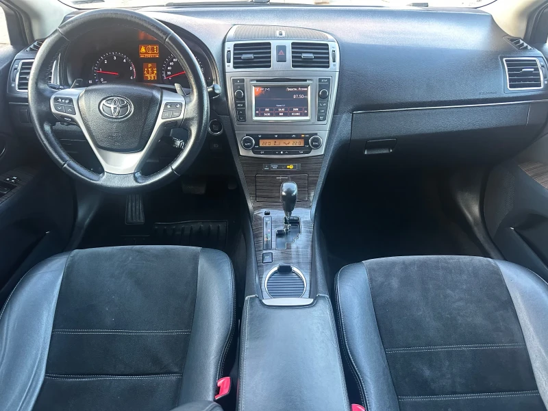 Toyota Avensis, снимка 10 - Автомобили и джипове - 48868869