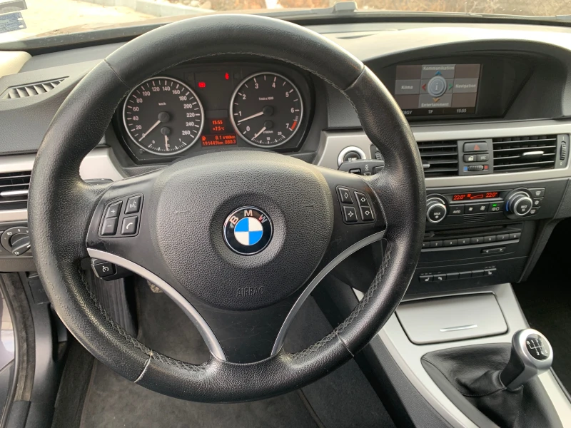 BMW 320, снимка 6 - Автомобили и джипове - 49069201