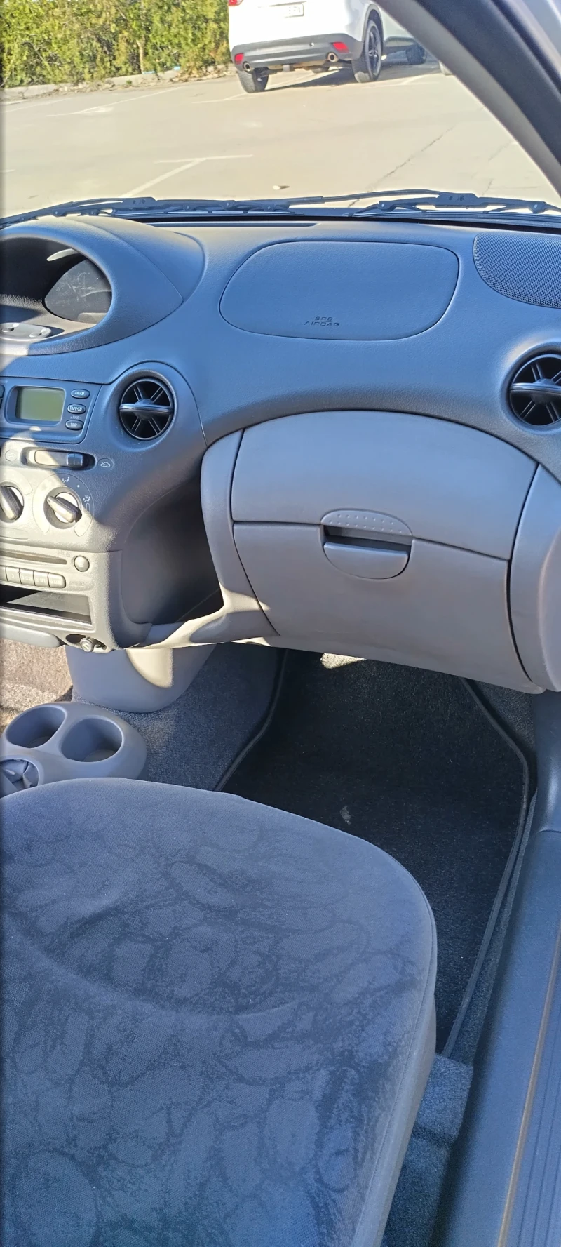 Toyota Yaris, снимка 4 - Автомобили и джипове - 49414319