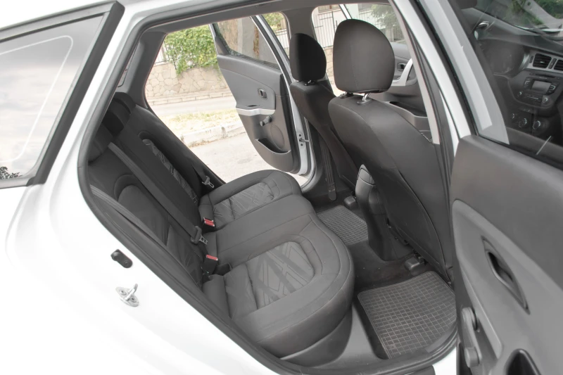 Kia Ceed 1.4D, снимка 13 - Автомобили и джипове - 51905344