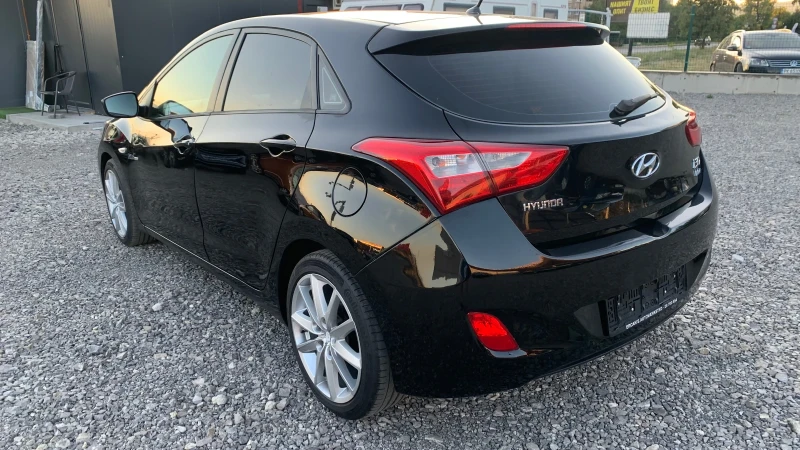 Hyundai I30 1.6crdi* 110hp, снимка 6 - Автомобили и джипове - 51629373