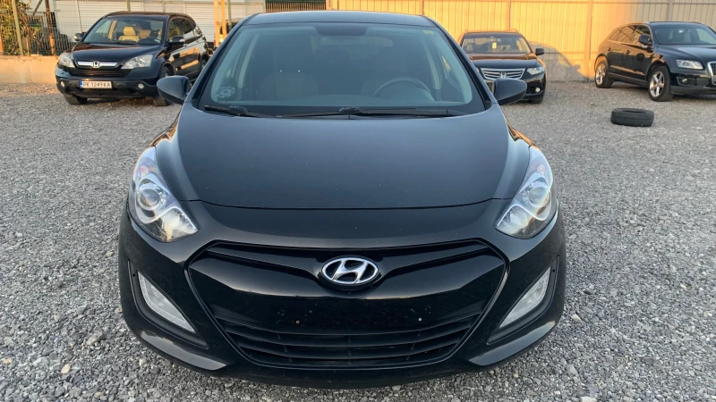 Hyundai I30 1.6crdi* 110hp, снимка 2 - Автомобили и джипове - 51629373