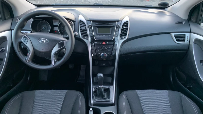 Hyundai I30 1.6crdi* 110hp, снимка 9 - Автомобили и джипове - 51629373