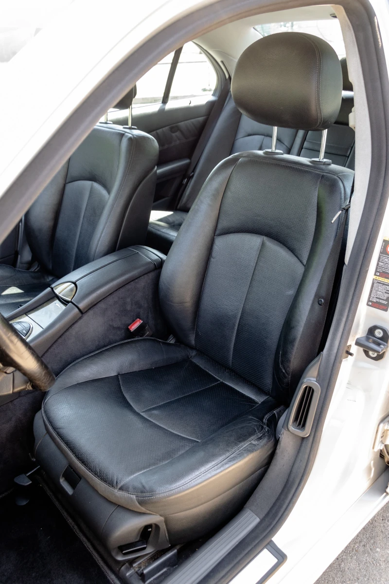 Mercedes-Benz E 320, снимка 10 - Автомобили и джипове - 52623295