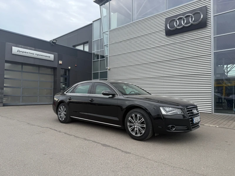 Audi A8 VR9 