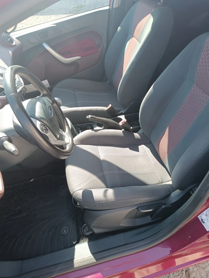 Ford Fiesta 1.25, снимка 14 - Автомобили и джипове - 52167482