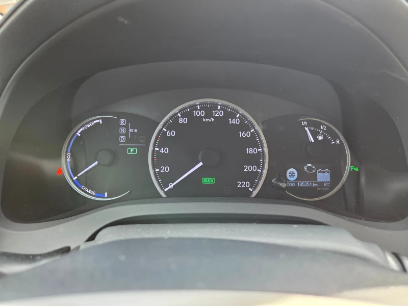 Lexus CT 200h Luxury, снимка 10 - Автомобили и джипове - 52246584