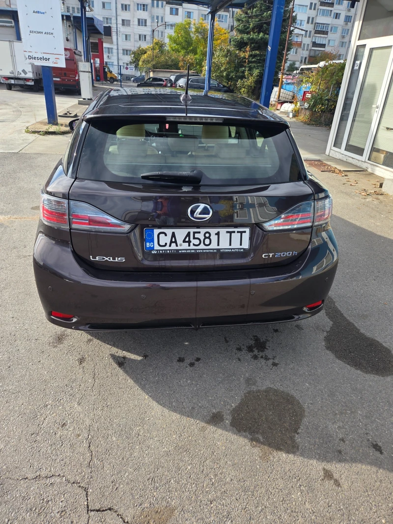 Lexus CT 200h Luxury, снимка 5 - Автомобили и джипове - 52246584