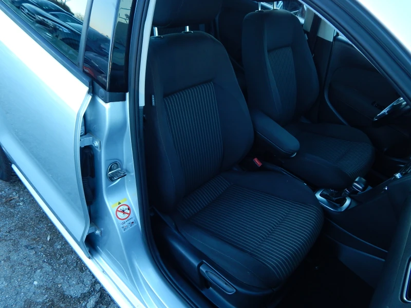 VW Polo 1.4i* АВТОМАТИК* 116000km.* , снимка 17 - Автомобили и джипове - 52791514
