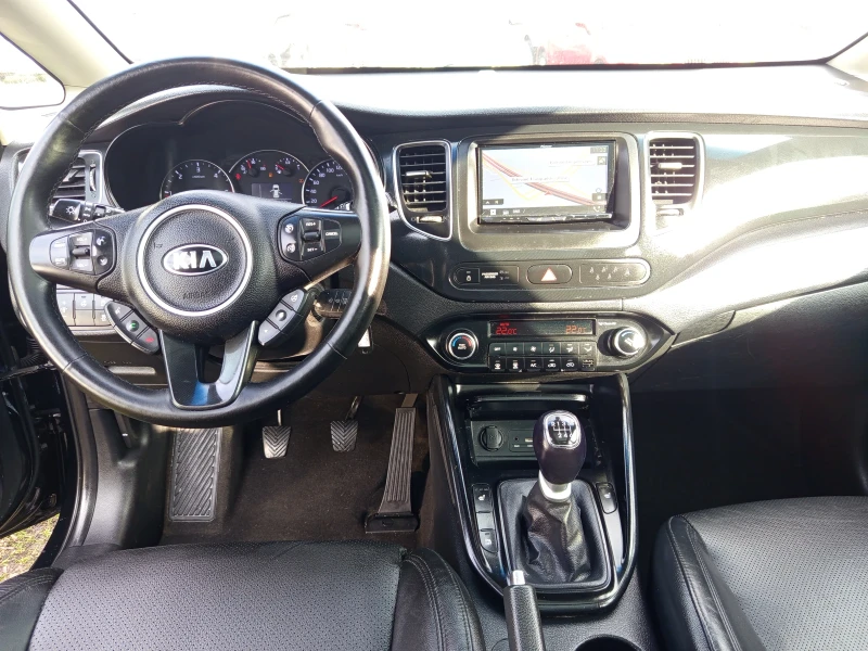 Kia Carens 1.7crdi euro 6 b, снимка 16 - Автомобили и джипове - 52865755