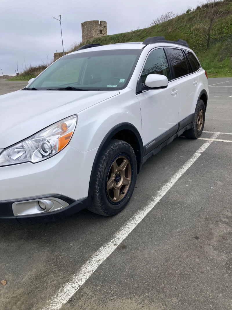 Subaru Outback 3.6R, снимка 2 - Автомобили и джипове - 52885252