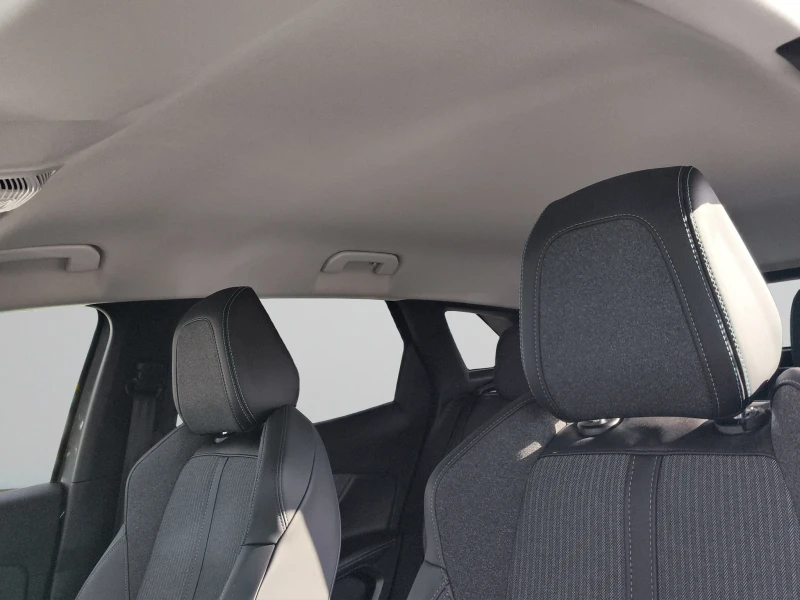 Peugeot 3008 ALLURE 1.6 Plug-in HYBRID 4WD 300 EAT8 / 2101R12, снимка 13 - Автомобили и джипове - 53023692