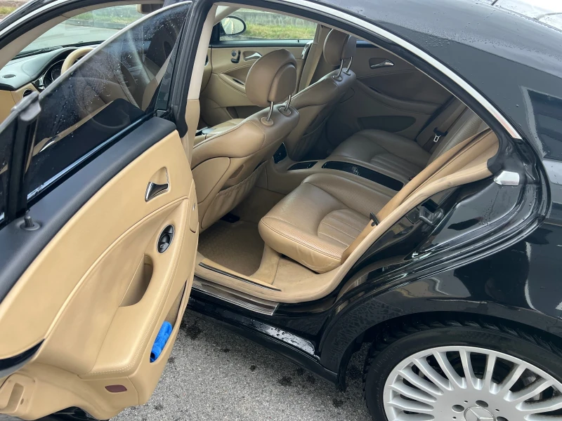 Mercedes-Benz CLS 500, снимка 12 - Автомобили и джипове - 53564058
